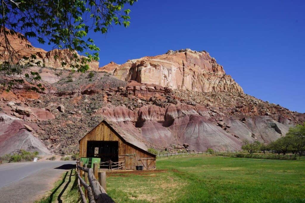 A barn and cliffs in Capitol Reef National Park